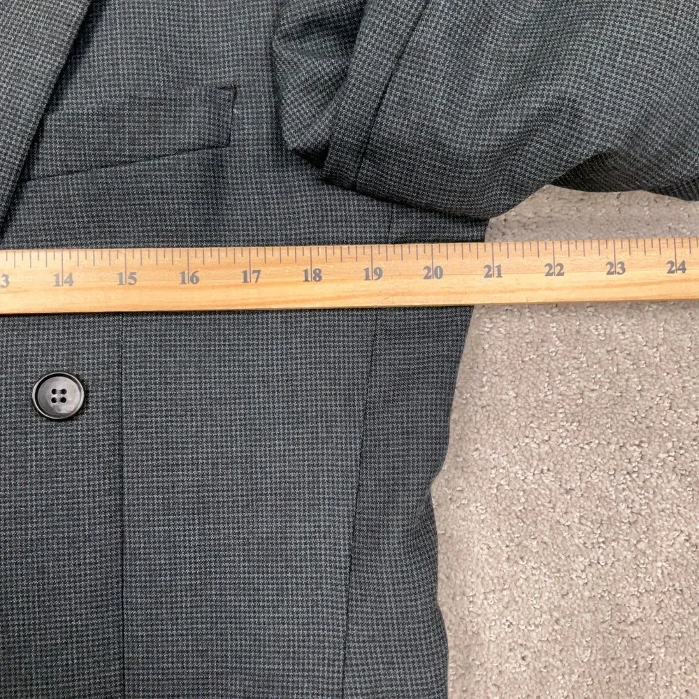 J. Riggins Suit Mens 38R Gray Bue Double Breasted  Tailored Corporate Wool VTG